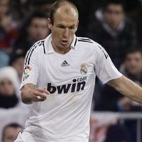 Robben Lebih Menghibur Ketimbang Messi 