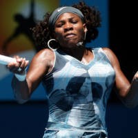 Ditanya Soal Berat Badan, Serena Tersenyum