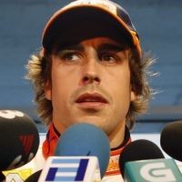 Alonso Diplomatis Soal Ferrari