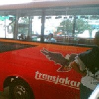 Pelayanan transjakarta yang Memprihatinkan