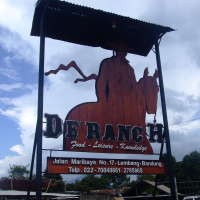 Menjadi Cowboy di DeRanch Lembang