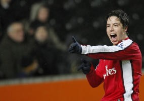 Arsenal Jagonya Gol Telat 