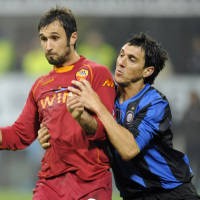 Three-peat Roma Digagalkan Wasit