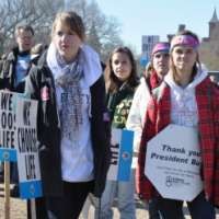 Demo Besar Anti Aborsi di Hari ke-3 Presiden Obama 