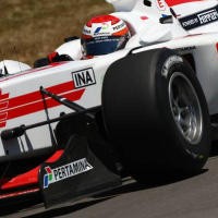 Zahir & Satrio Pelajari Trek Taupo 