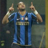 Adriano Kembali Dapat Pujian