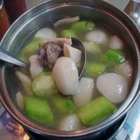 Terpesona Rasa Alami Sup Tahu Legendaris