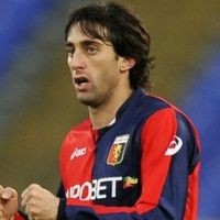 Genoa Bertahan di Empat Besar
