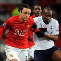 Berbatov Matikan Mantan Majikan