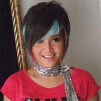 Rindu Anak, Maia Pelampiasan ke Facebook