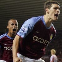 Mulailah Memperhatikan Villa