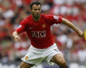 Giggs untuk Gelar Pemain Terbaik 