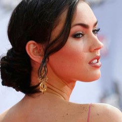 Megan Fox Tak Jadi Gusur Jolie di Tomb Rider