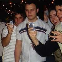 Demi Anak, Kamera Ponsel Tak Boleh Bisu