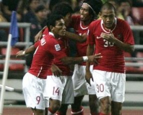 Tuan Rumah Bisa Menang