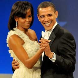 Baju Keluarga Obama Jadi Buruan