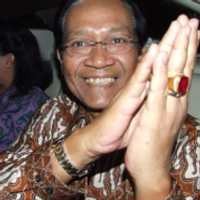 Dikuyo-kuyo Golkar, Sultan Kalem