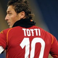 Tambah Totti, Roma Tambah Ciamik 