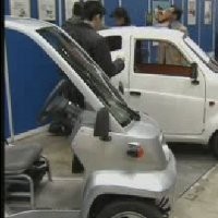 Demam Mobil Listrik di Jepang
