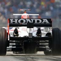 Pemerintah Inggris di Belakang Tim Honda?