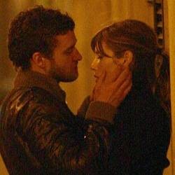 Ultah ke-28, Justin Timberlake Dikejutkan Jessica Biel