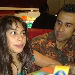 Jeremy Thomas Dampingi Anak ke Layar Lebar