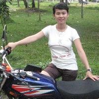 Fitri dan Motor Lelaki