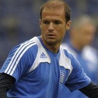 Portsmouth Ambil Basinas, Lepas Dos Santos 