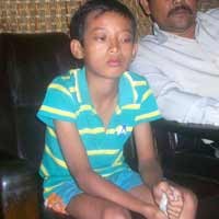 Roni Hobi Minggat Sejak Umur 10 Tahun