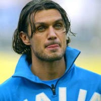 Maldini Ingin Satu Cap Lagi