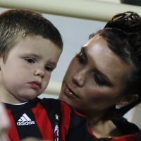 Nyonya Beckham pun Suka Milan 
