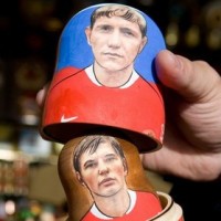 Menunggu Debut Arshavin Lawan Pavlyuchenko