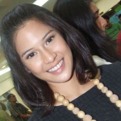 Dian Sastro: Siapa Yang Mau Kawin?