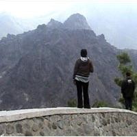 Anak Gunung Kelud Semburkan Gas Beracun