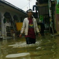 Pemukiman Warga di Petamburan Banjir Sepinggang Orang Dewasa
