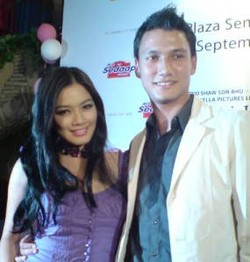 Nikahi Titi Kamal, Chiristian Sugiono Pindah Agama? 