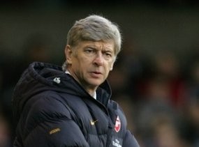 Wenger: Arshavin Main? Nanti Dulu