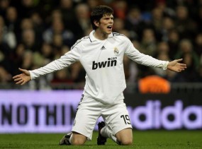 Mana Golmu, Huntelaar?