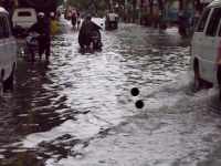 Lalu Lintas Semarang-Kendal Lumpuh 