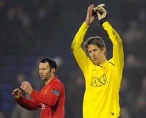 Rekor untuk Van der Sar & Giggs