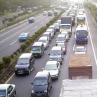 1 Korban Tewas, Lalin Macet Hingga 9 Km