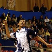 Mengirim Sigit, Mengincar Manfaat Beruang Merah