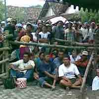 Banjir Pasien, Keluarga Dukun Cilik Sakti Pasrah Bila Pengobatan Distop