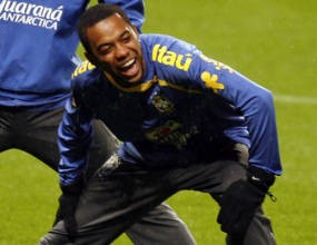 Robinho: Terima Kasih, Dunga