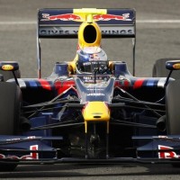 Vettel: Kelihatan Telanjang