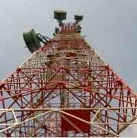 XL Batal Jual 7.000 Menara Telekomunikasi