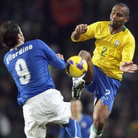 Brasil Tundukkan Italia 2-0