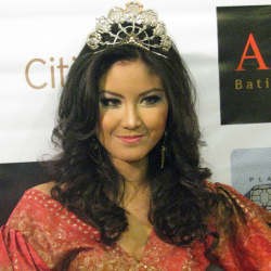 Ikut Miss Universe, Zivanna Letisha Ingin Lebih Seksi