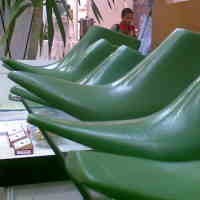 Ekspor Sepatu Non-Sport Turun 20%