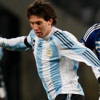 Messi Resmi Anak Asuh Maradona